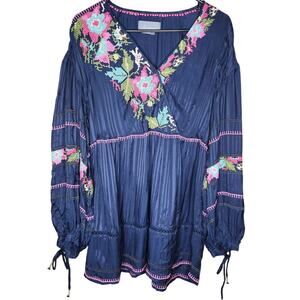 ANTHROPOLOGIE embroidered surplice tunic blouse women's size small
